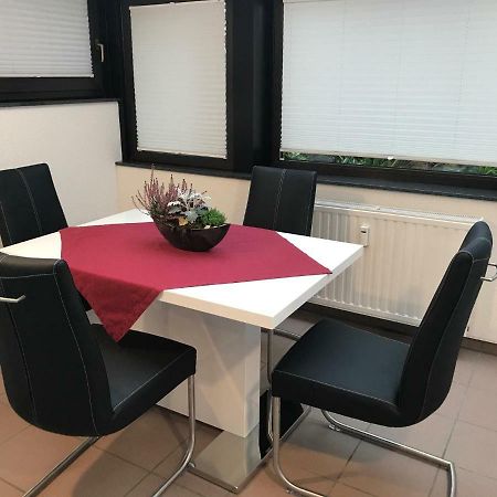 Ruhige Souterrainwohnung Leverkusen Zewnętrze zdjęcie
